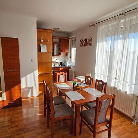 Fischer Apartman 3 Hajdúszoboszló Zewnętrze zdjęcie